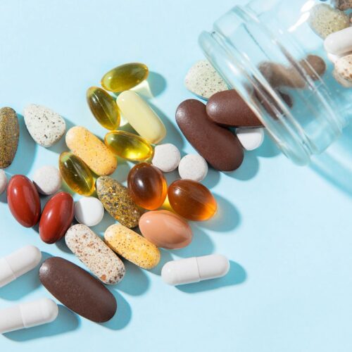 are-you-taking-too-many-supplements-1440×810